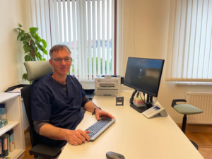 Dr. Carsten Clewing