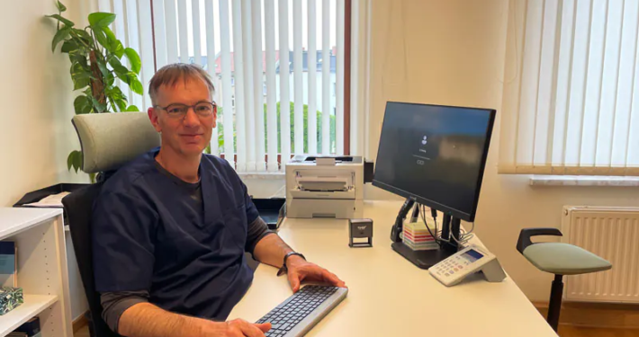Dr. Carsten Clewing